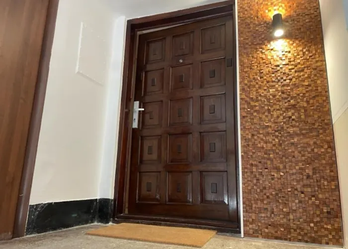 New In Berindey - Historical Center, Universitate Βουκουρέστι