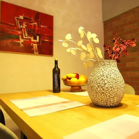 Appartement New In Berindey - Historical Center, Universitate