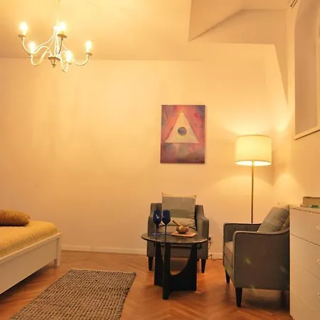 New In Berindey - Historical Center, Universitate Appartamento