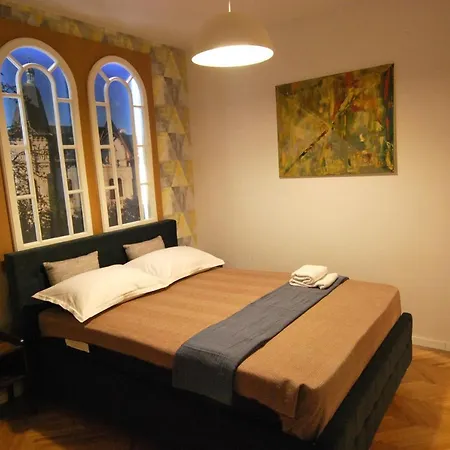 New In Berindey - Historical Center, Universitate Appartement *