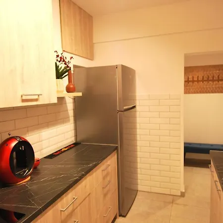 New In Berindey - Historical Center, Universitate * Boekarest