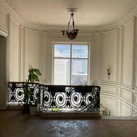 New In Berindey - Historical Center, Universitate Appartement Boekarest