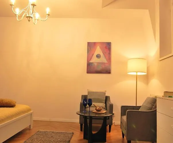 New In Berindey - Historical Center, Universitate Apartman