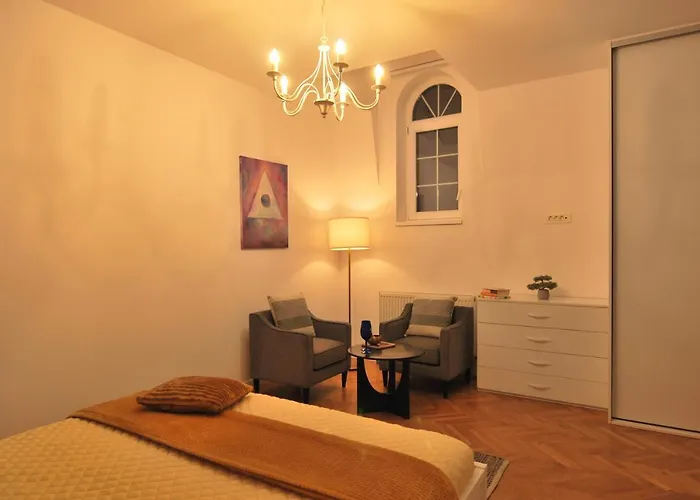 Apartman New In Berindey - Historical Center, Universitate
